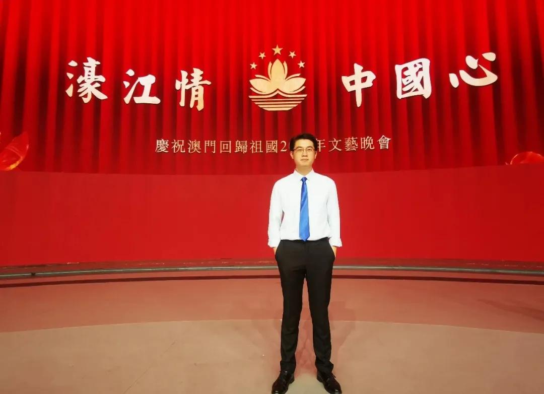 新澳门免费资枓大全三中三,探寻大三巴100背后的真相,了解项目核心团队