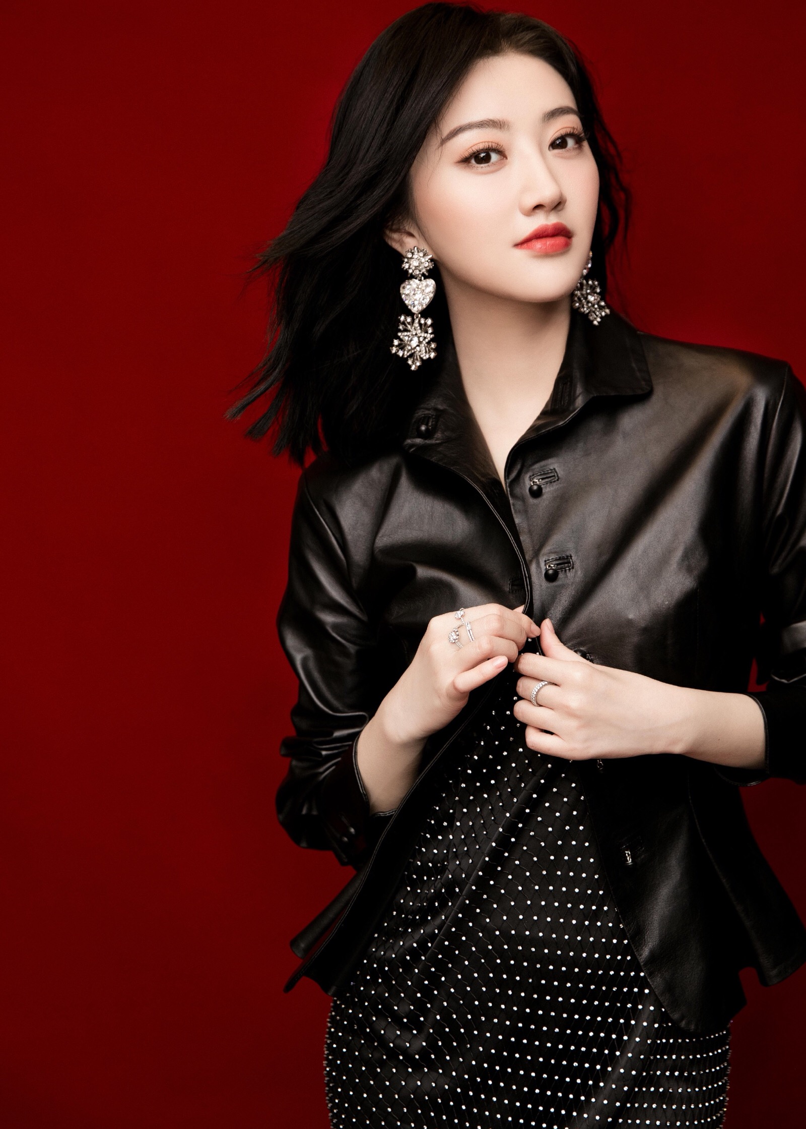 凤凰高手免费资料大全,独家资料曝光,掌握财富密码就在今日