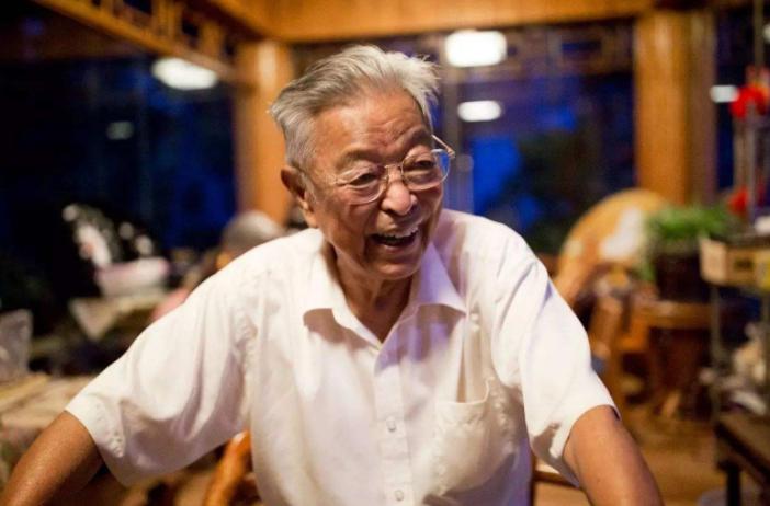 今晚澳门彩金牌谜语,探寻神秘数字背后的故事,解开王中王终极谜团