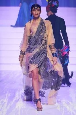 王大仙100个经典时装秀,畅享便捷服务,探索无限可能