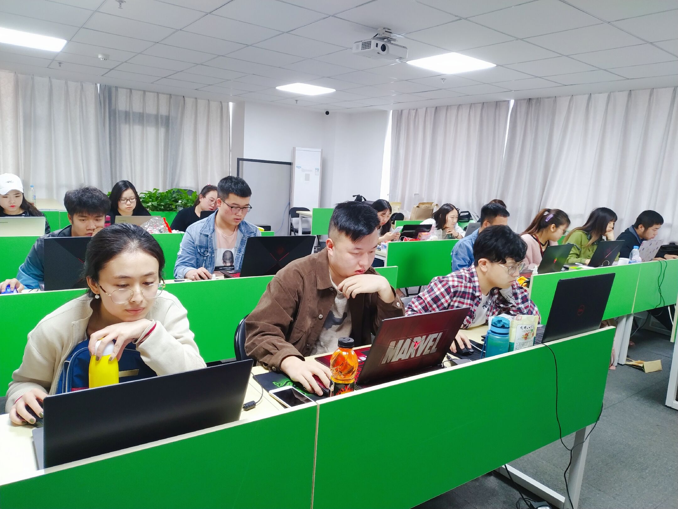 93040大港奥,获取最新资源,轻松学习提升技能