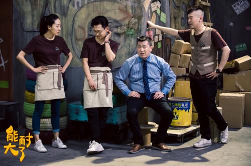 澳门六叔公今晚预测结果,畅享精彩剧情,追剧无广告