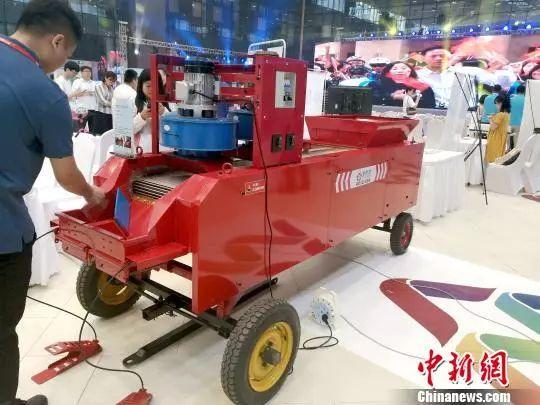 大三巴一肖一码资料站,创新科技闪耀舞台,共襄盛举见证辉煌