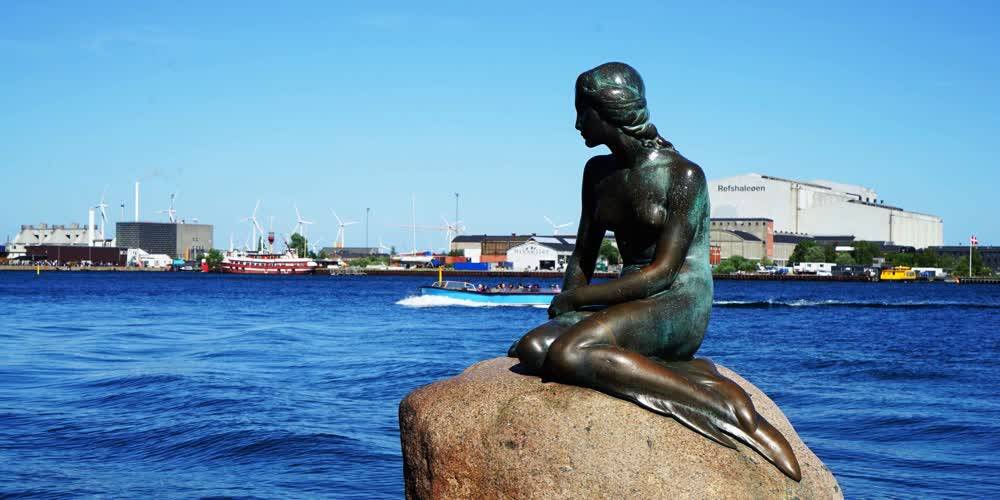 澳彩美人鱼凤凰网,精准预测技巧分享,助你轻松中大奖