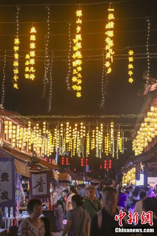 大三巴挂灯牌灯牌图片,助你轻松赢大奖,掌握财富密码