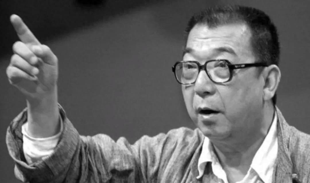 大三巴一肖二码最准的资料图片,探寻神秘诗人的身份,揭秘背后创作故事