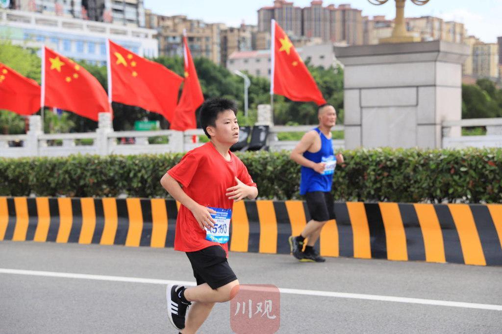 澳门一肖一马一恃一中下一期预测炎,精彩瞬间不容错过,立即查看中奖号码