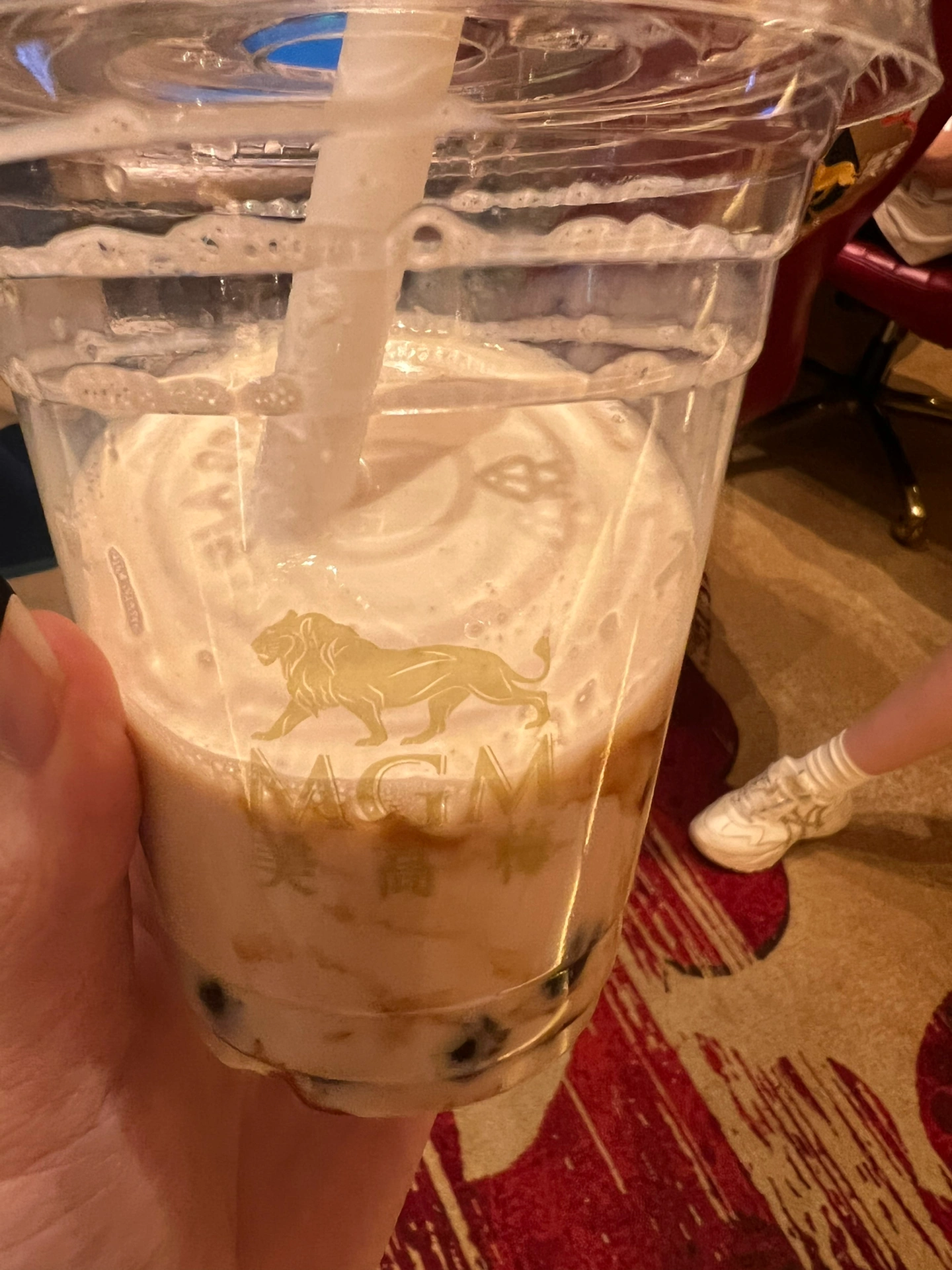 香港白小奶透特,掌握精准数据,提升中奖概率,获取独家内幕