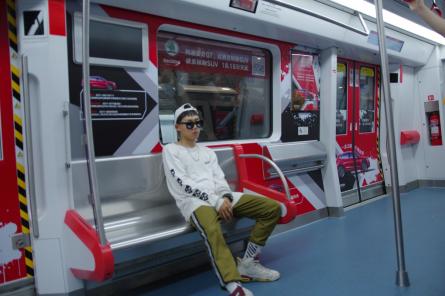 澳门六叔公今晚预测结果,畅享精彩剧情,追剧无广告