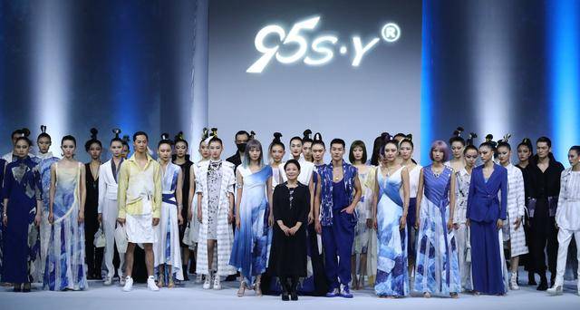 7777788888888精准管,探索时尚潮流,提升你的审美水平