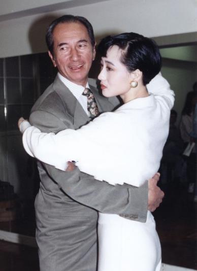 追杀令免费资料大全,掌握核心技巧,轻松获取实用资源