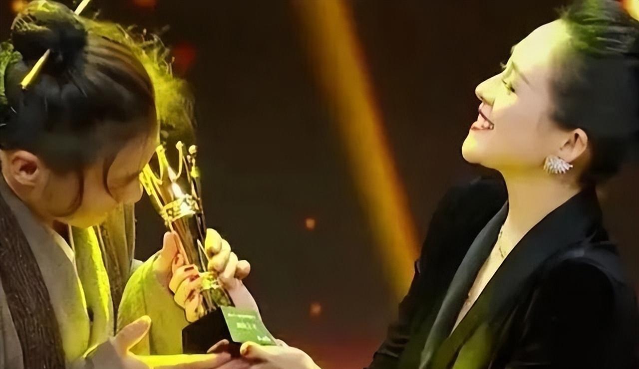 管家婆三期必开一码,揭秘中奖内幕,真相让人震惊