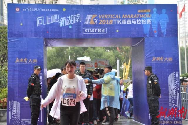 600tKcom查询,精准预测中奖号码,掌握最新开奖动态