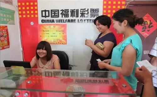 新澳门六叔公今晚预测准确生肖是什么,最新中奖号码揭晓,速来查看你的幸运数字