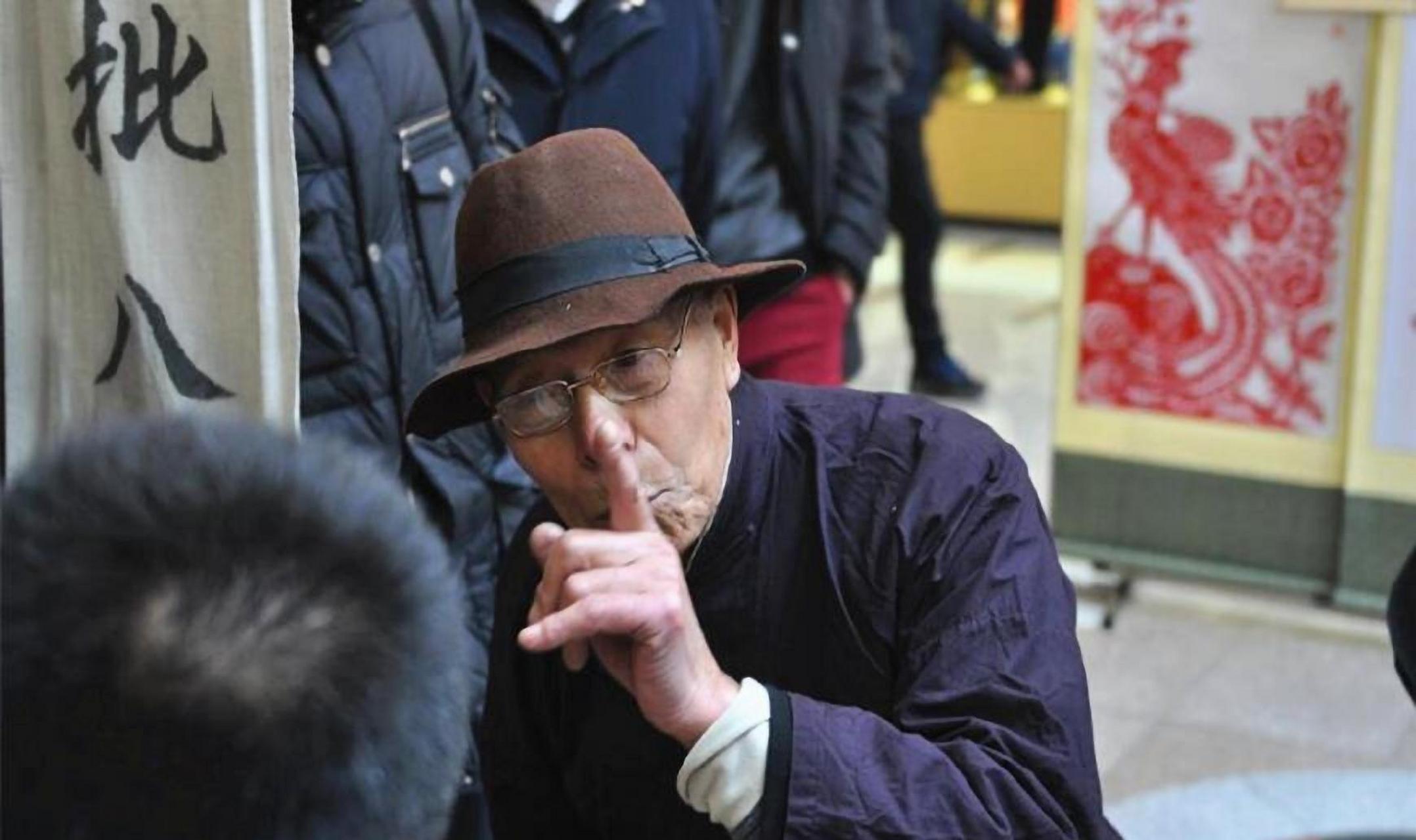 香港曾半仙的个人简介,最新走势分析,精准号码推荐