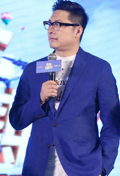 2.岳伦丰满，艺术大师，传奇故事，永恒魅力