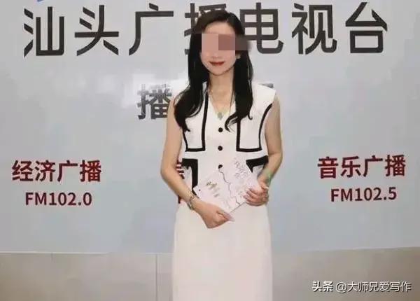 1.中国少妇人妻XXXXⅩ20的情感生活与成长故事