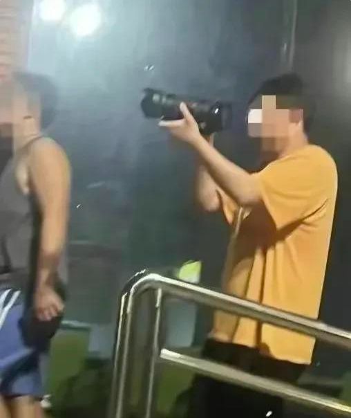 国产专干屁股眼视频浜引发热议，揭秘背后产业链，网友直呼太离谱