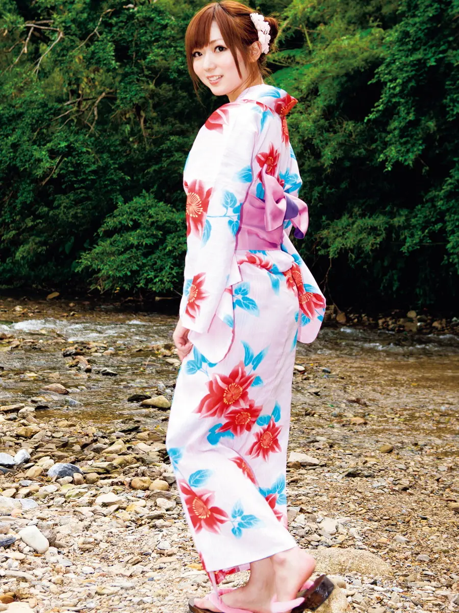 丰满人妻HDXXXX浜日本风情，人妻系列高清无码，独家精选热门影视资源