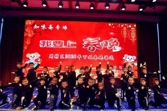 1.三年中文在线观看免费第三季精彩继续