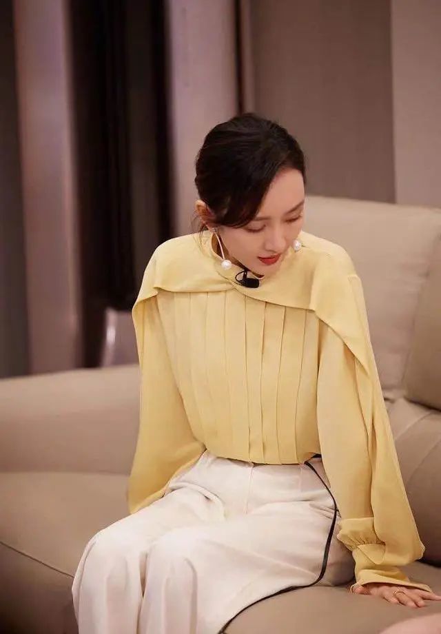 "国产乱300部老熟女露脸浜，激情演绎熟女魅力，真实展现熟女风采"