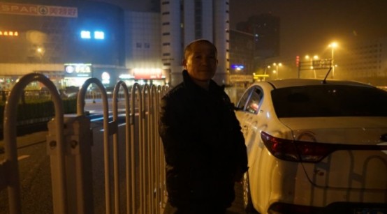 金寡妇的传奇人生与财富秘密，揭秘她的成功之道，探索背后不为人知的故事