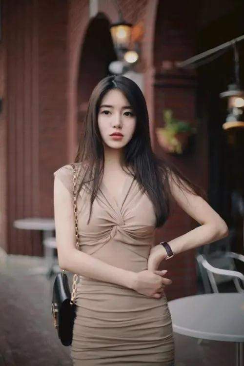 1.少妇泄火x88AV浜情感纠葛