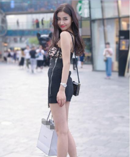 mm131顶级少妇做爰图浜展现性感魅力，成熟风韵撩人，高清大图尽显诱惑