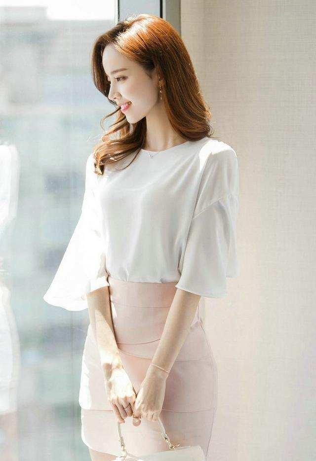 欧美馒头丰满BBBBBB打造完美曲线，轻松拥有迷人身材，自信展现独特魅力
