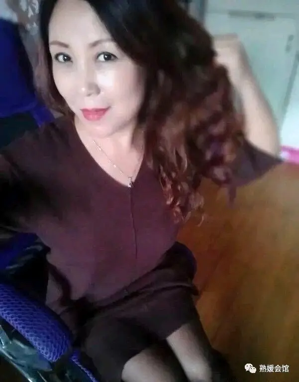 美熟妇一区二区无码区精彩内容，高清无码视频合集，热门熟女作品推荐