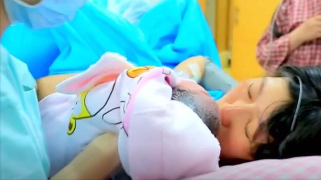 孕妇女人被添荫蒂免费视频片花高清无删减，真实体验分享，孕期健康知识全解析