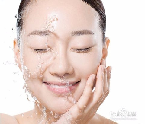 干美女的BB如何保养皮肤保持水嫩光滑，日常护理技巧分享，轻松打造完美肌肤