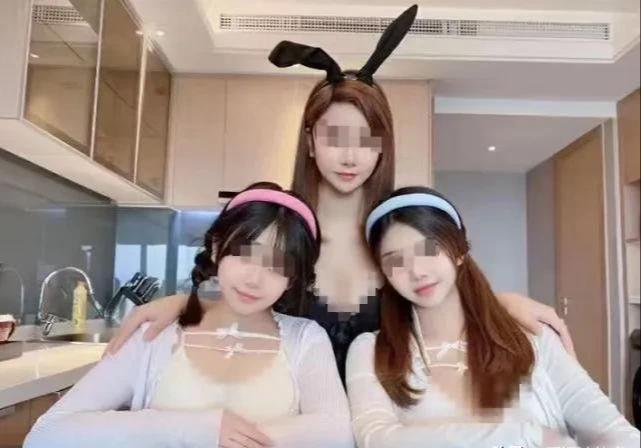 高级会所双飞女技师双飞视频浜流出，真实拍摄画面曝光，双人服务过程全记录