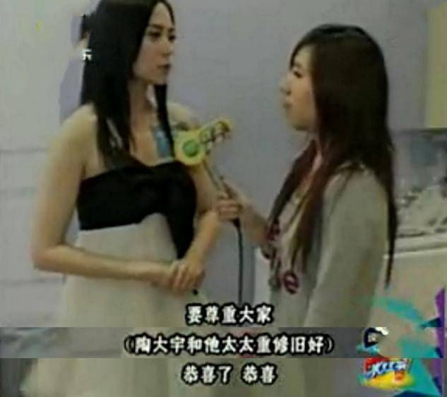 河南老熟女露脸高潮震撼瞬间,真实记录,情感爆发,网友热议 河南老熟女露脸高潮震撼瞬间,真实记录,情感爆发,网友热议