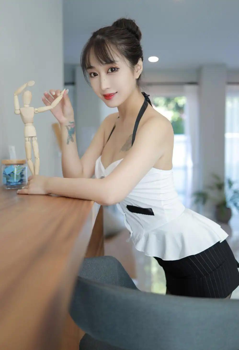 1.美女做爰的诱惑与魅力