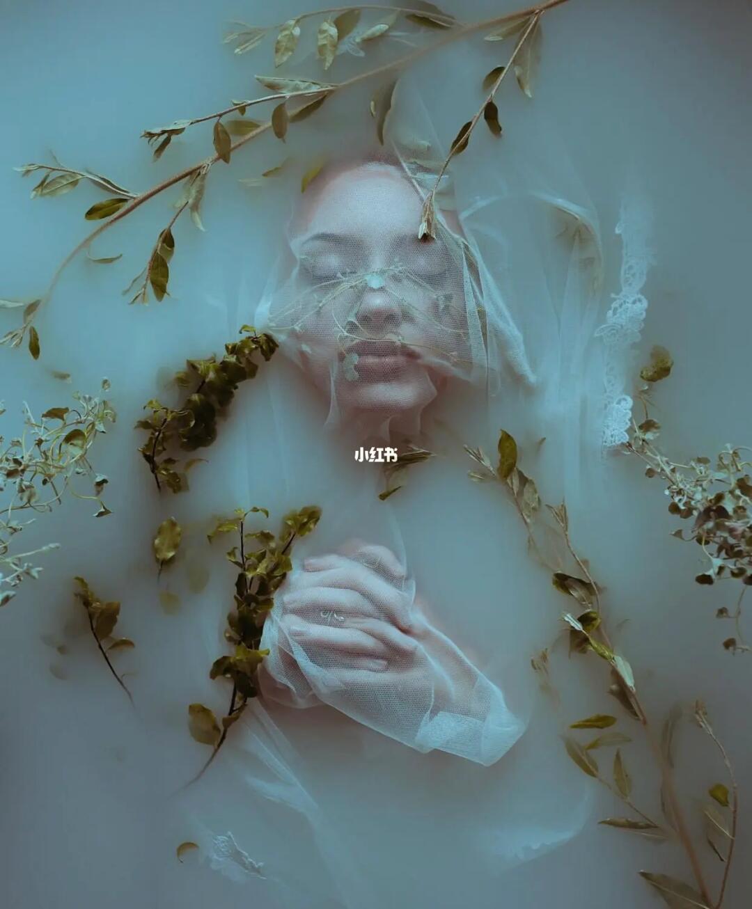 绳之韵菲菲捆绑vk浜演绎唯美艺术，探索独特魅力，展现极致束缚美学