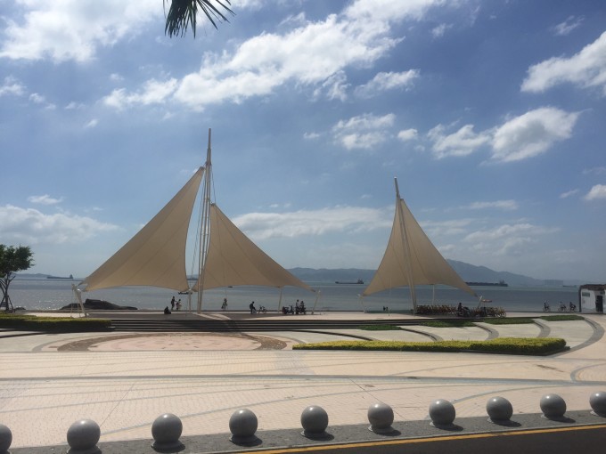 自由飞翔2021-2023海滨之旅，畅享阳光沙滩，探索未知海岸线