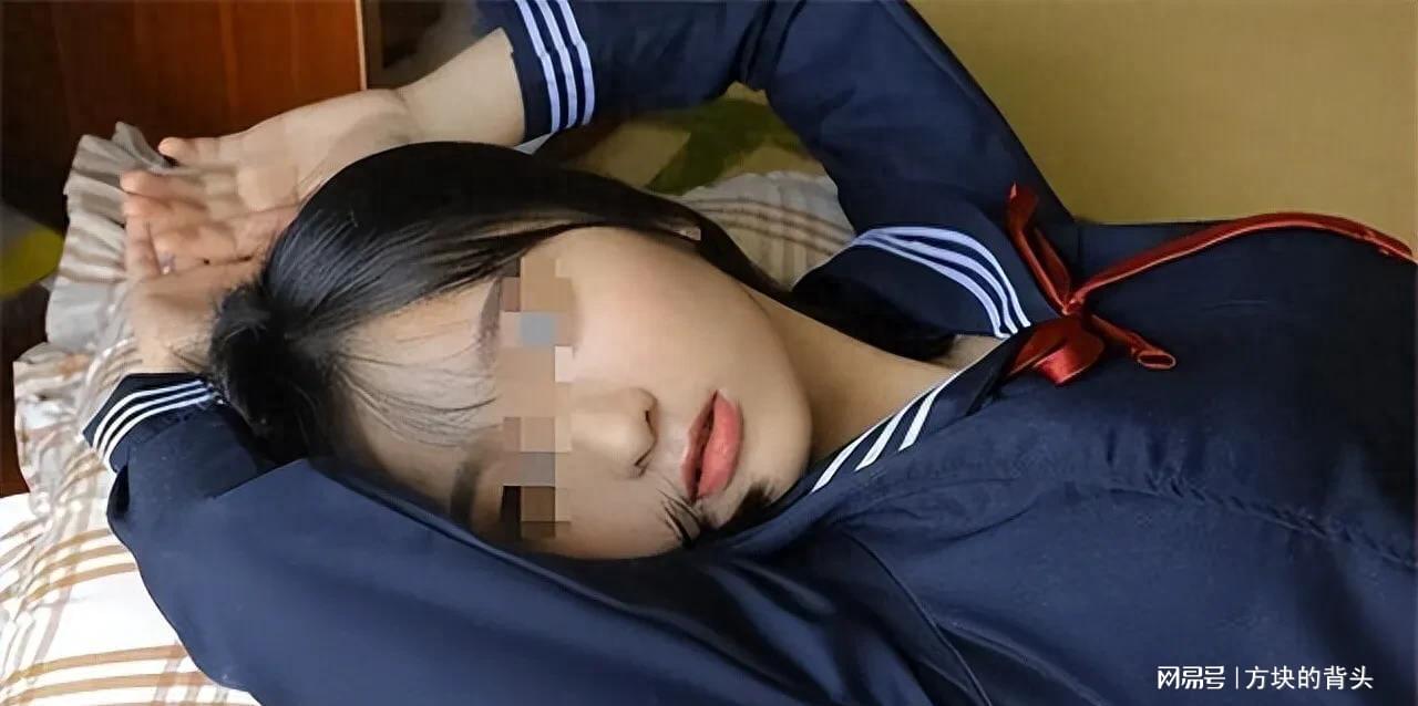 乱婬的女学生和老头h的隐秘关系，校园禁忌之恋曝光，揭露背后不为人知的故事