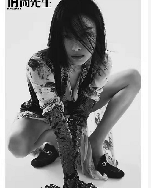 东北少妇高内谢69XXXXX浜的隐秘故事，揭秘背后真相，探索情感纠葛与人生抉择