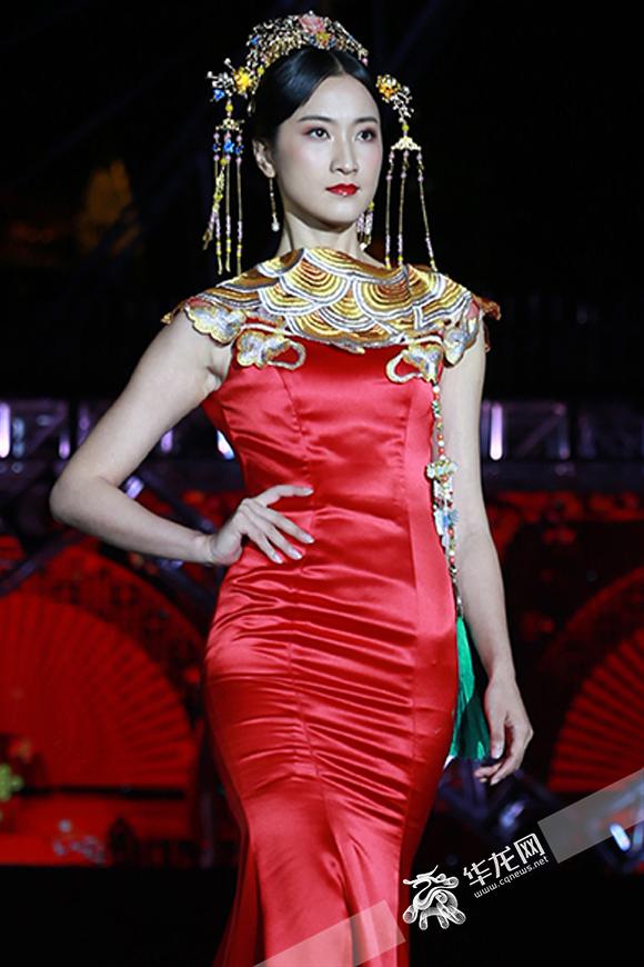 亚洲美女自然魅力写真，展现东方神韵，优雅气质与时尚风格完美融合