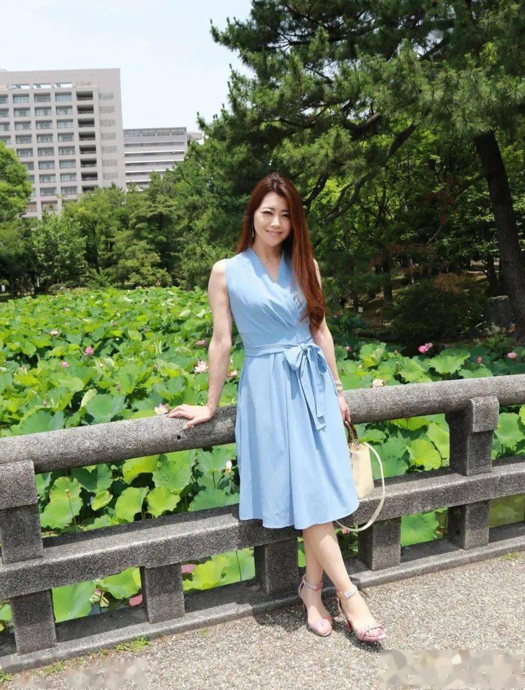 麻豆AV无码熟妇人妻私密诱惑，深夜独享激情片段，人妻熟女大胆出位
