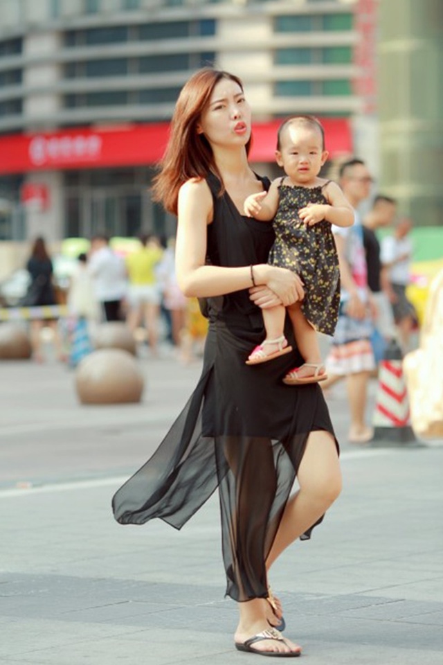丰满大肥婆肥奶大屁股小说浜震撼来袭，香艳情节引爆阅读热潮，超刺激剧情不容错过