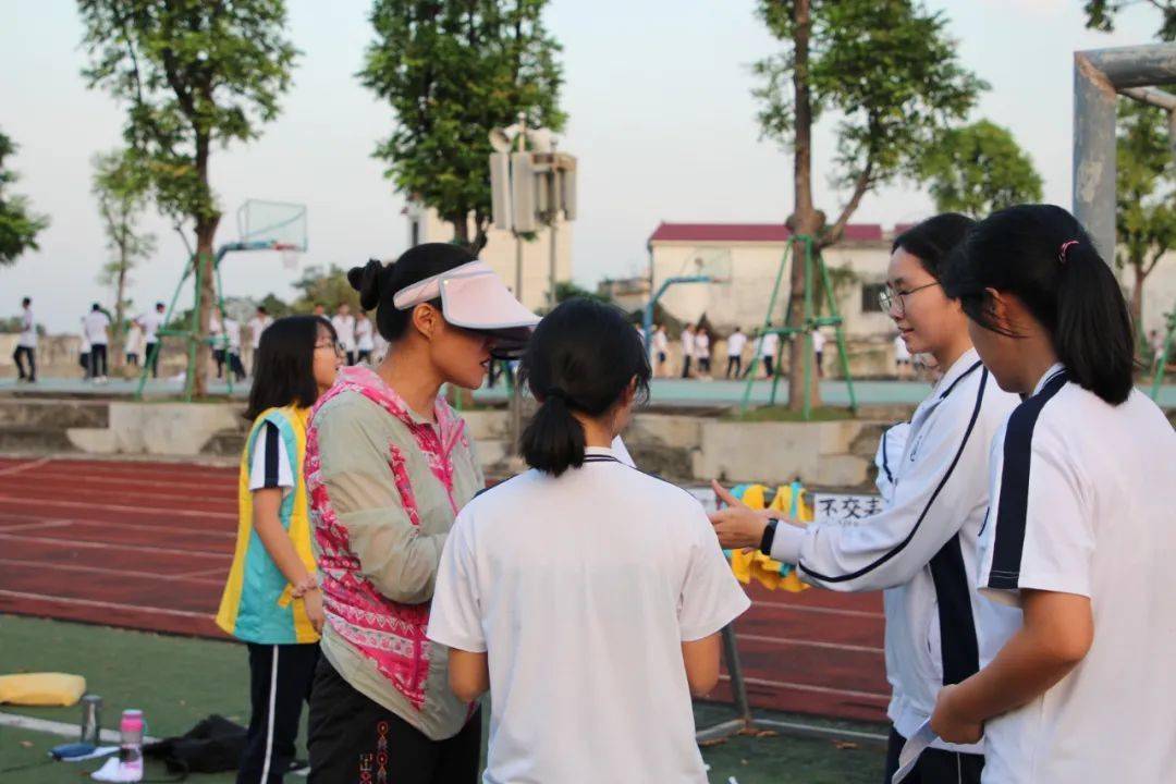 学生裸体瑜伽一级A片浜引发热议，校园健康运动新趋势，争议与需求如何平衡