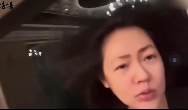 李小璐39分钟视频引热议，躁动画面曝光，网友争议不断