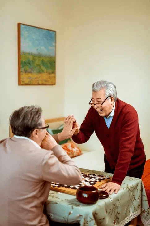 "最好日的老太太B,温馨晚年生活,幸福时光分享,快乐每一天"