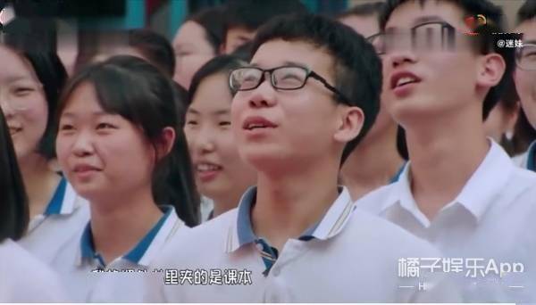 18岁情侣性爱视频呻吟不断，真实记录青春激情，探索爱的深度与快感