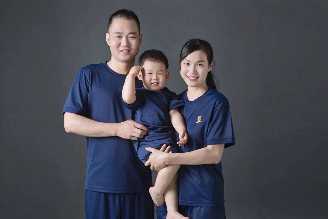 3.男男gv热血青春，兄弟情深，命运交织