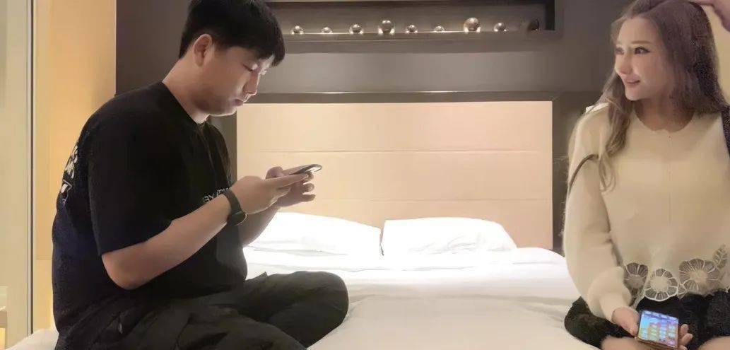 91久久香蕉国产熟女线看，熟女风情，国产经典，香蕉视频精彩呈现