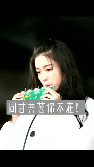 以色列美女AV惊艳写真集，性感魅力十足，令人心动不已