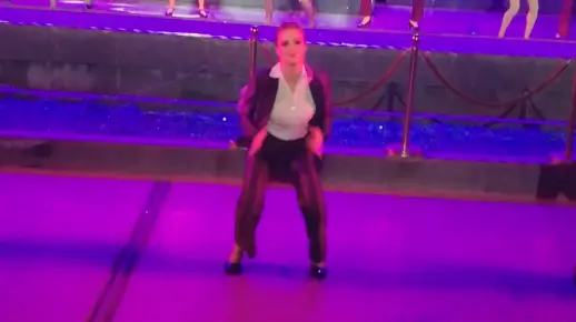 金发欧美辣妈风情三区热舞，魅力人妻，诱惑无限